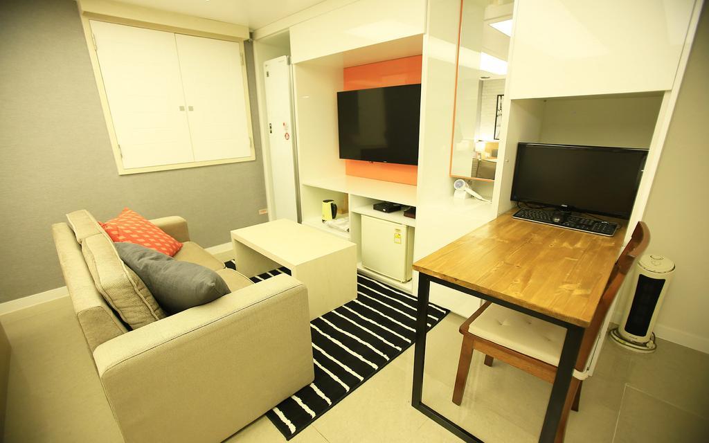 Merdi Hotel Suwon Extérieur photo