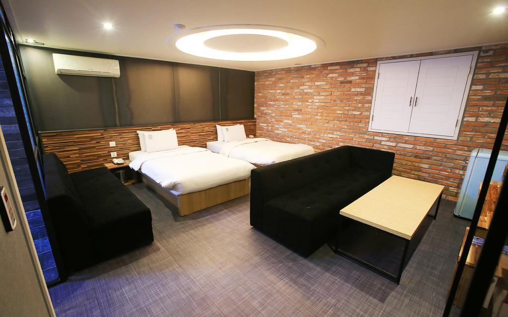 Merdi Hotel Suwon Chambre photo