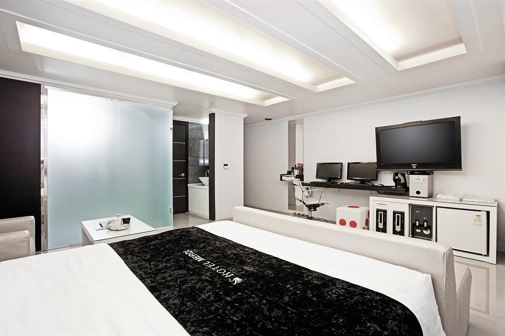 Merdi Hotel Suwon Extérieur photo