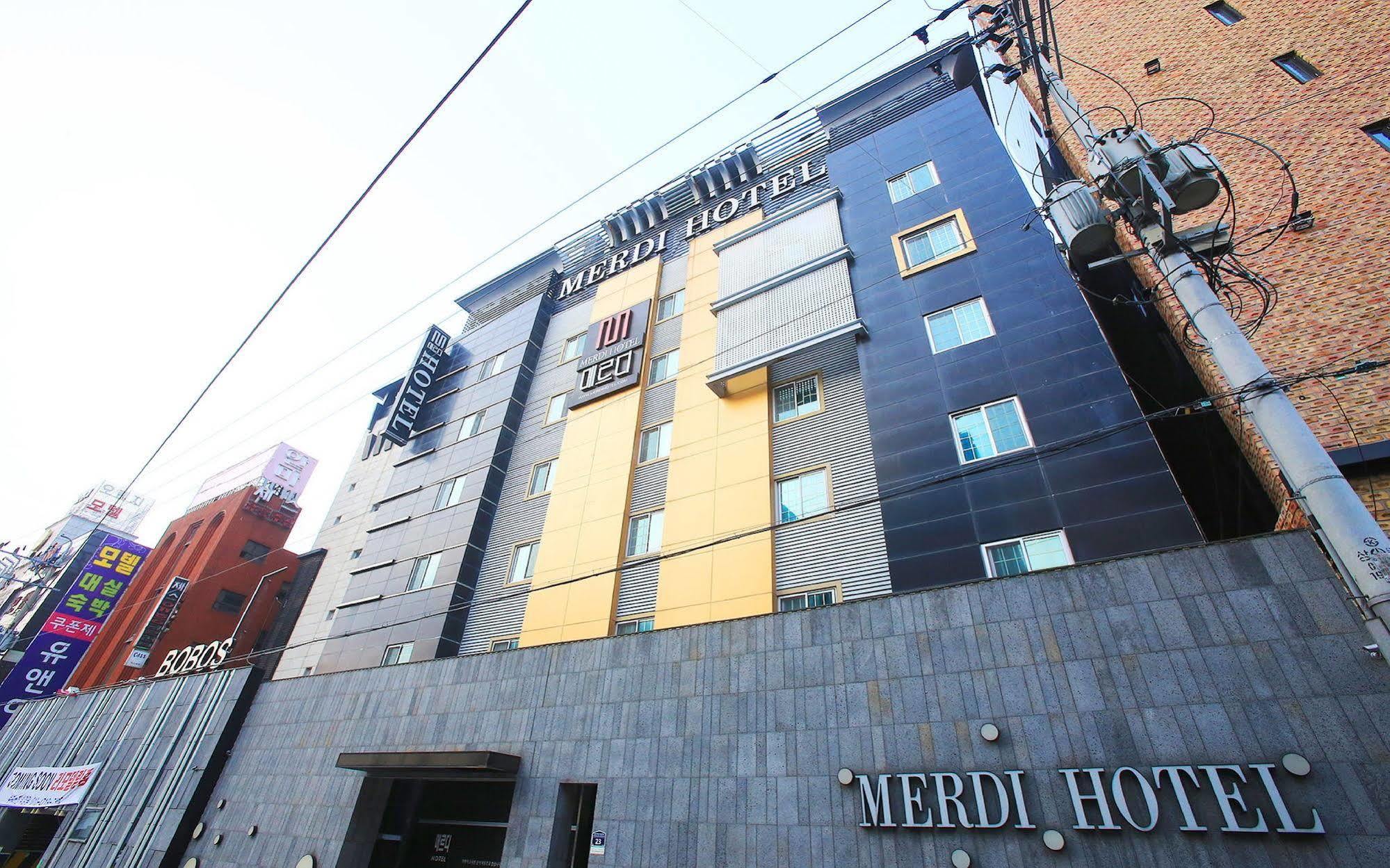 Merdi Hotel Suwon Extérieur photo
