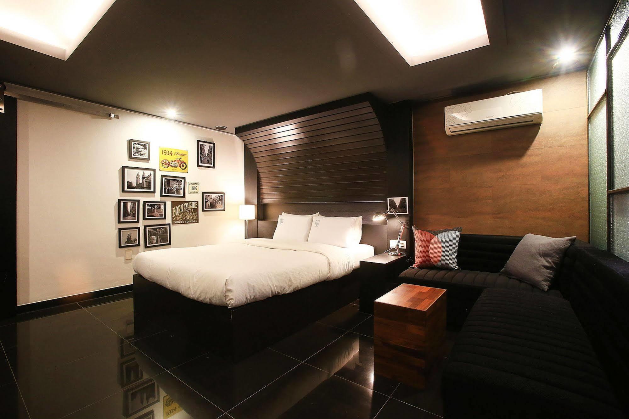 Merdi Hotel Suwon Extérieur photo